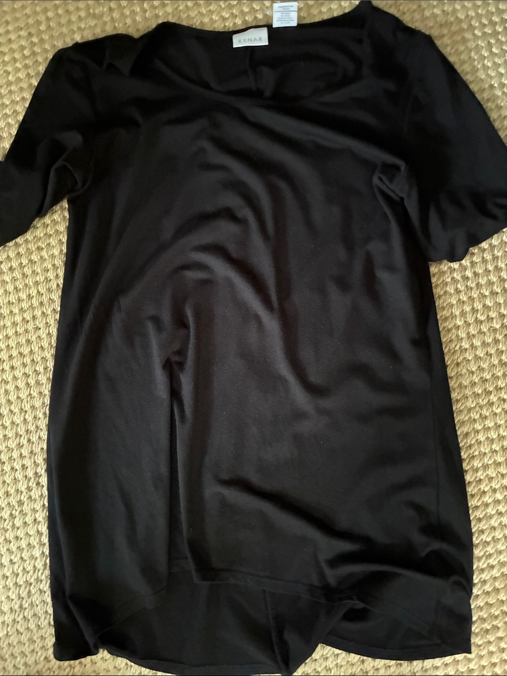 Kenar Black Short Sleeve Scoop Neck Tee